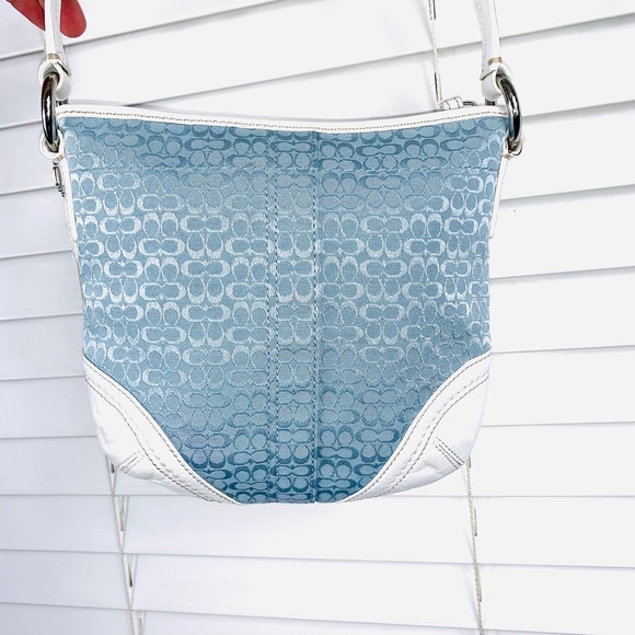 |•COACH•| Pretty Blue/White Small Crossbody Bag - Picture 5 of 8